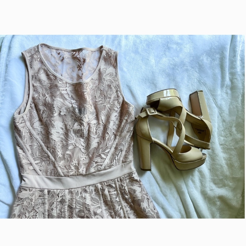 Candalite Lace Dress, Color Coral Pink, Size Small